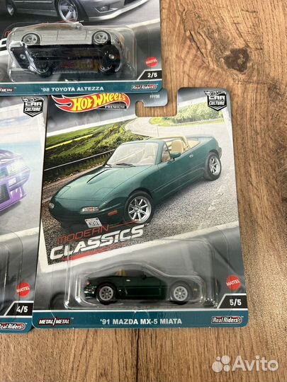 Hot wheels premium modern classic 4