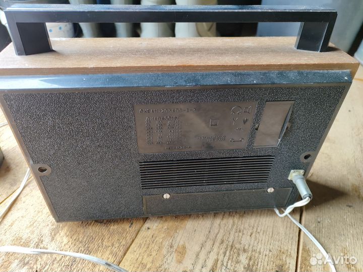 Радиоприемник океан 203