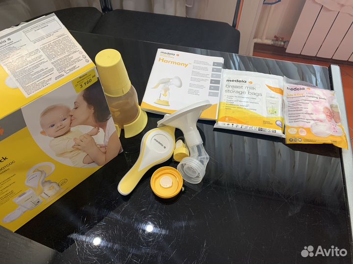 Молокоотсос medela ручной