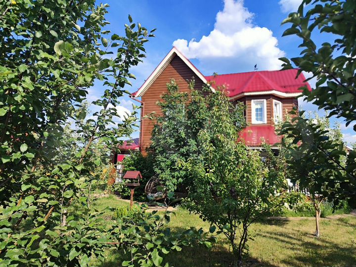 Коттедж 179 м² на участке 15 сот.