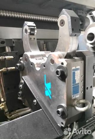 Токарный обрабатывающий центр HSL750A/2000C