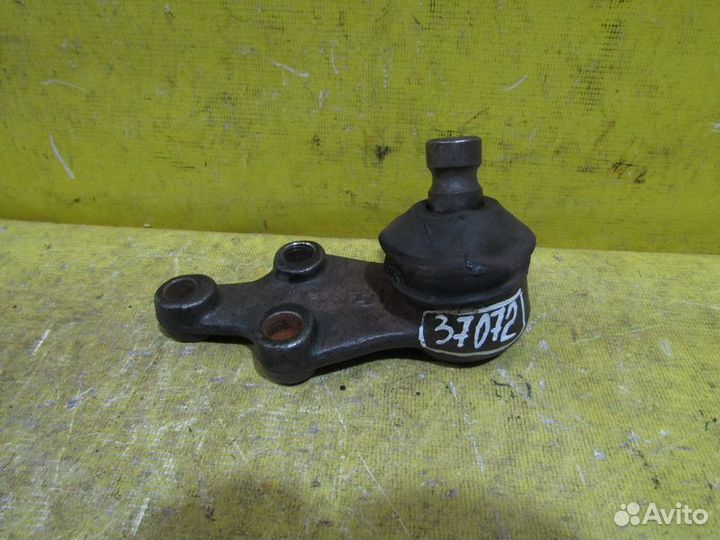 Шаровая передняя Hyundai Starex H1 07-17г 37072