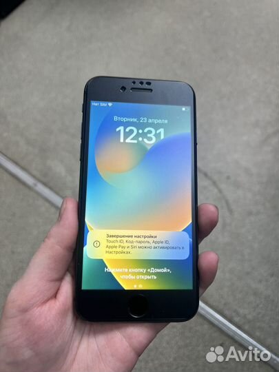 iPhone 8, 64 ГБ