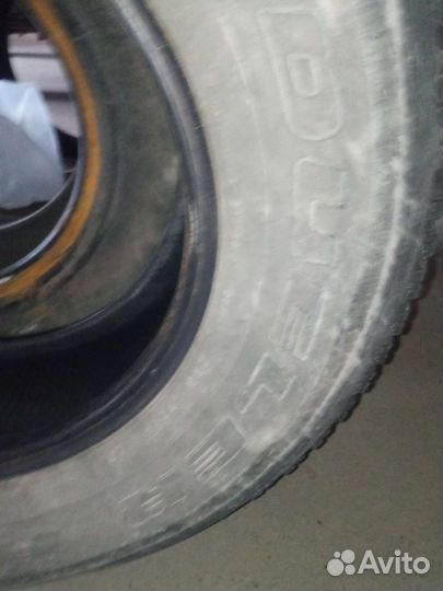 Bridgestone Dueler H/T 265/70 R16