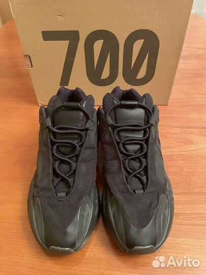 Кроссовки Adidas Yeezy boost 700 mnvn