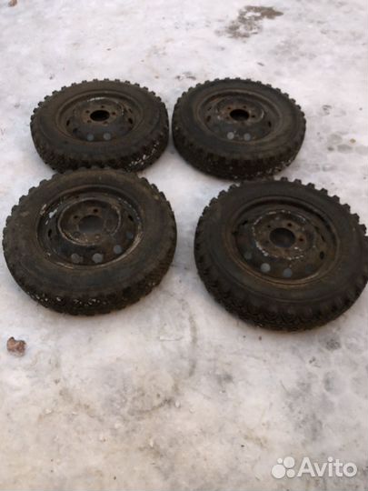 Шины на дисках Нива