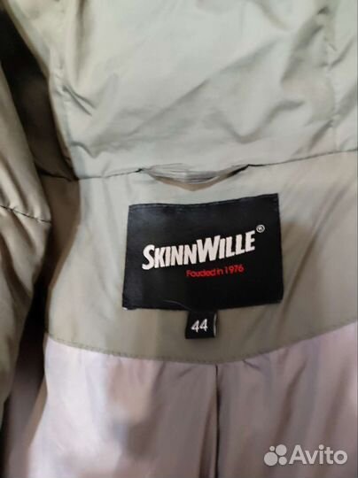 Пуховик женский