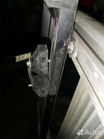 Багажник на рейлинги