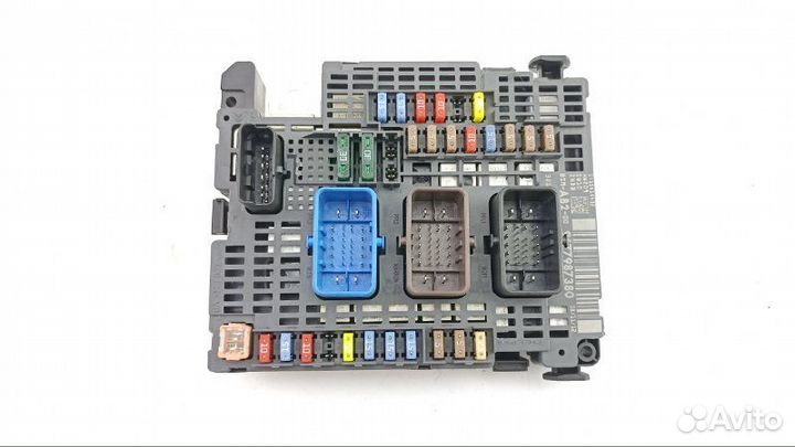 Блок предохранителей Citroen C4 B7 EP6CDT 2013