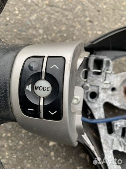 Мультируль Toyota Yaris 2005-2011