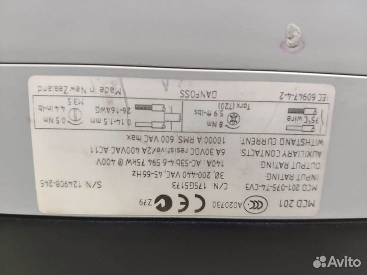 Устройство плавного пуска MCD 201-075-T4-CV3