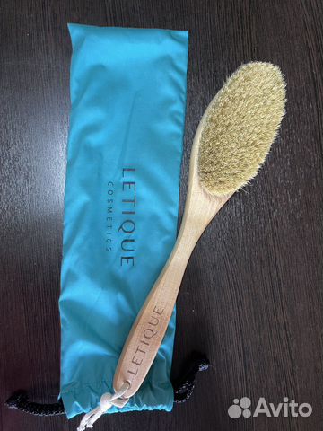 Щетка для сухого массажа letique
