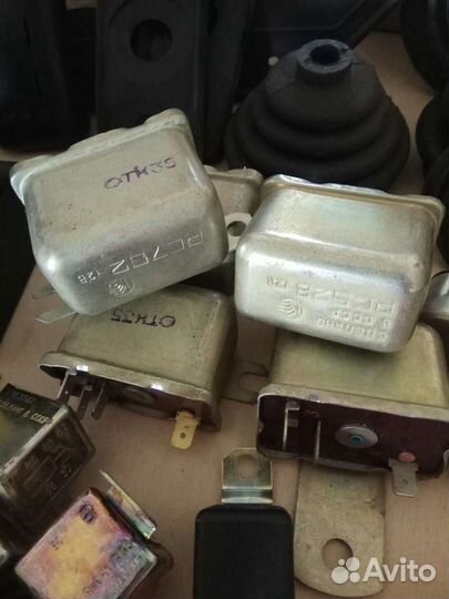 Ретро - запчасти. Реле,выключатели,клипсы