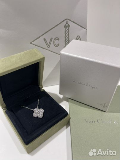 Колье VAN cleef