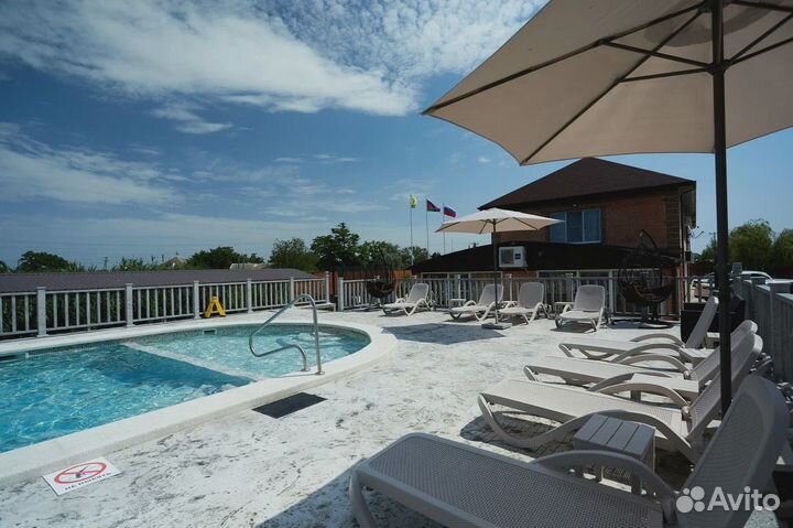 Отдых с проживанием на базе с бассейном