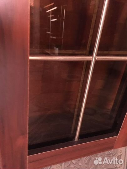 Дверь стеклянная 4 штуки,цена за одну