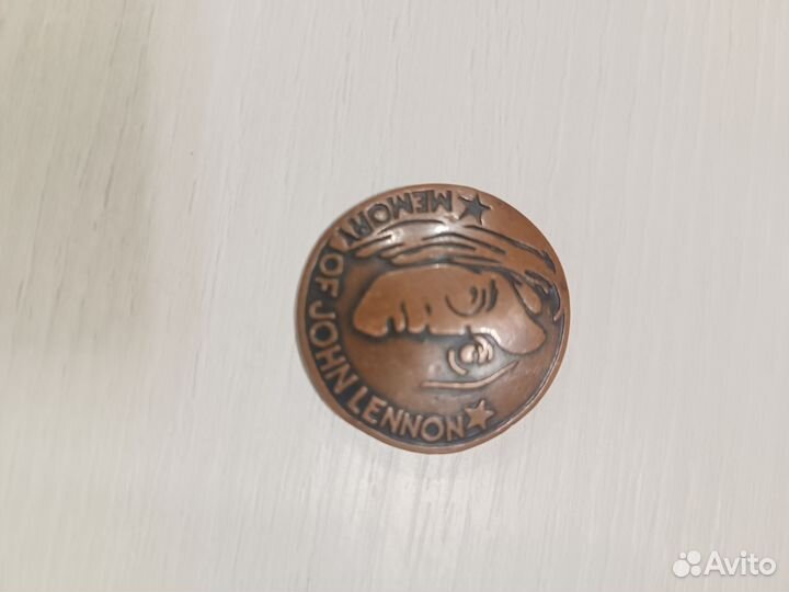 Значок группа Битлз Джонн Леннон Редкий