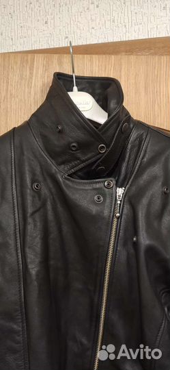 Мотокуртка кожаная женская