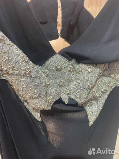 Вечернее платье с бисером