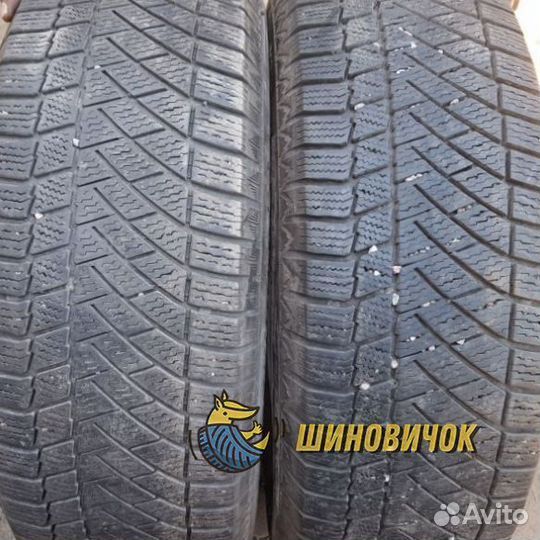 Continental ContiVikingContact 6 215/65 R16