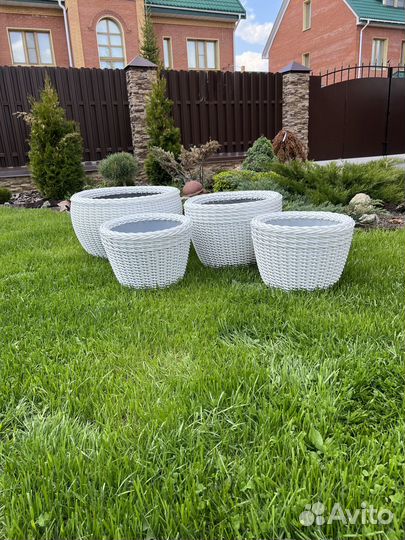 Кашпо из ротанга