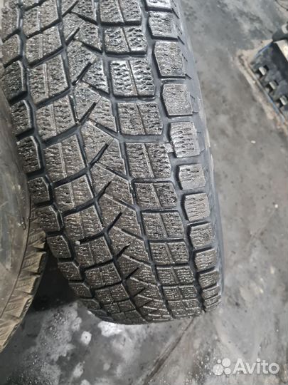 Maxxis MA-STL Presa Ice 225/70 R16 120K