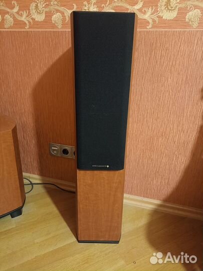 Акустическая система Wharfedale Diamond 9.6