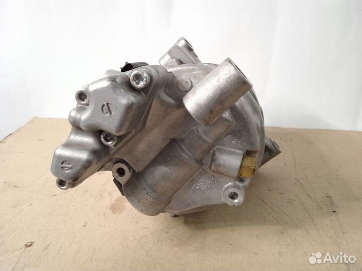 Компрессор кондиционера BMW-3 E90/E91 2005-2012