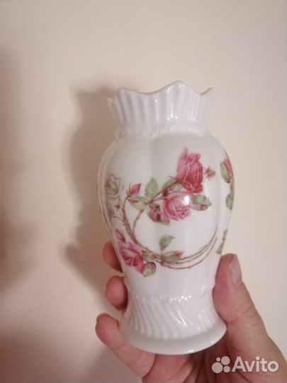 2 новые вазочки Aynsley