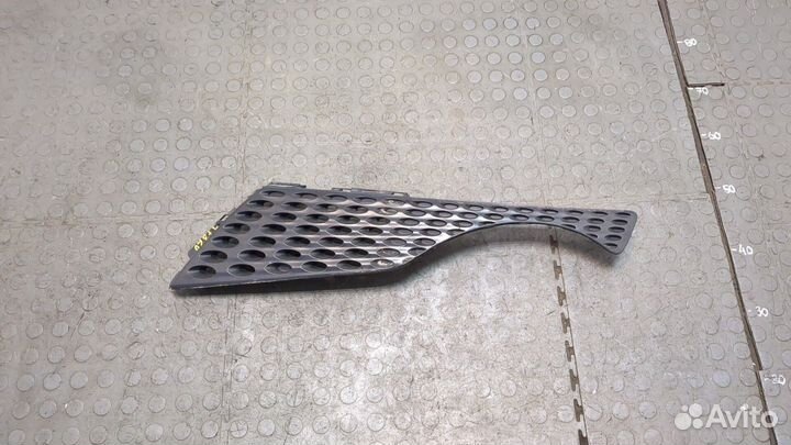 Решетка радиатора Nissan Juke