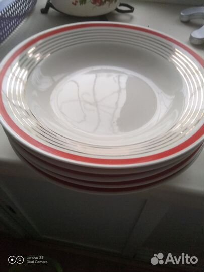 Набор тарелок новый