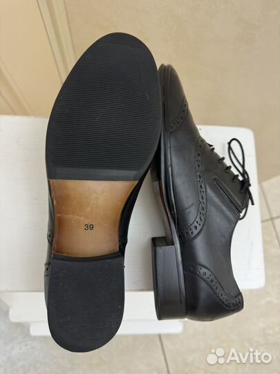 Туфли женские 39 размер
