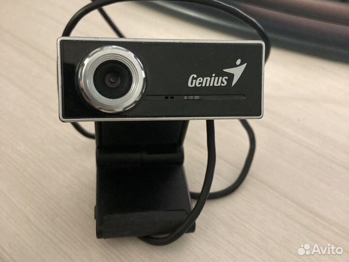 Веб-камера Genius
