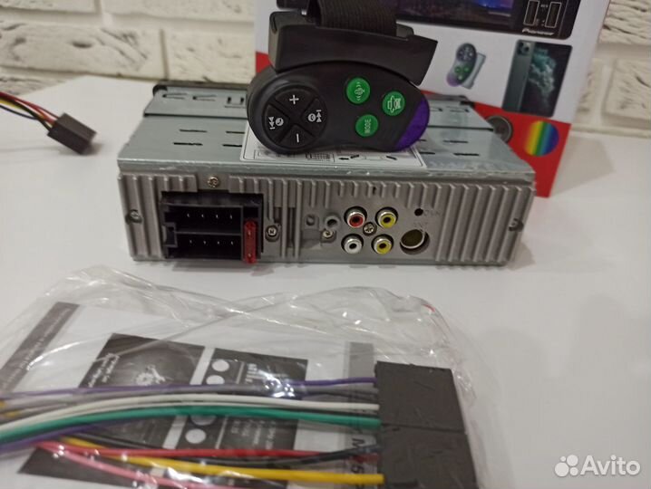 Магнитола Pioneer 4052 Экран+блютус