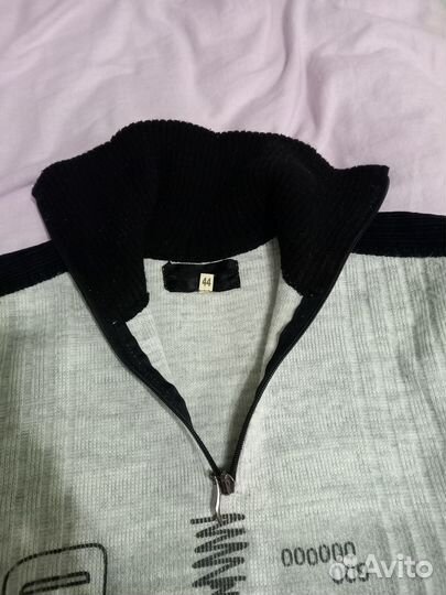 Свитер для мальчика 44размер