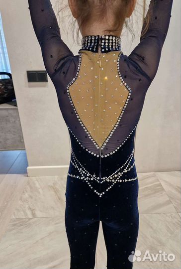 Комбинезон для фигурного катания 125-130