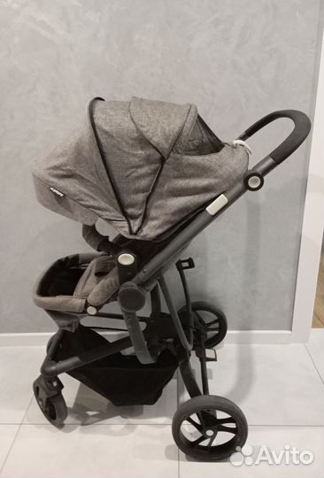 Коляска прогулочная babyton