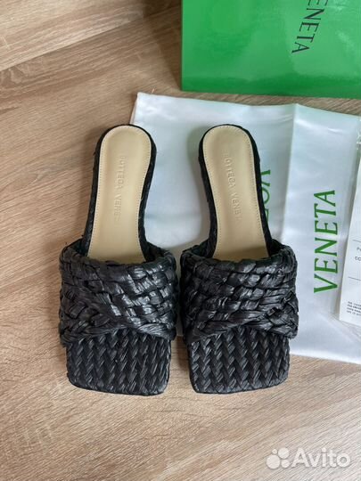Шлепки bottega veneta 36 новые кожа