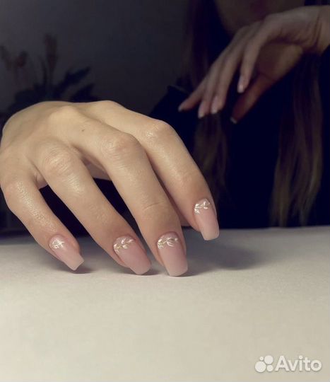 Наращивание ногтей, коррекция, педикюр