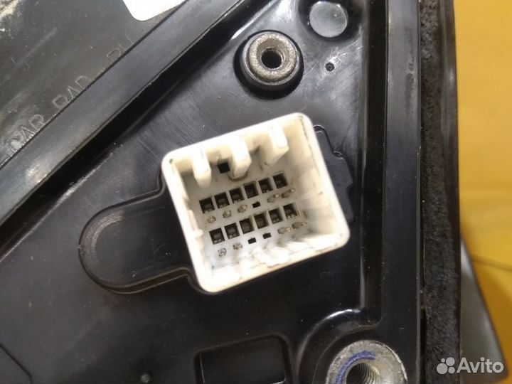 Зеркало правое Kia Sportage 3 Спортаж