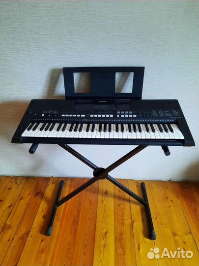 Синтезатор Yamaha psr e433