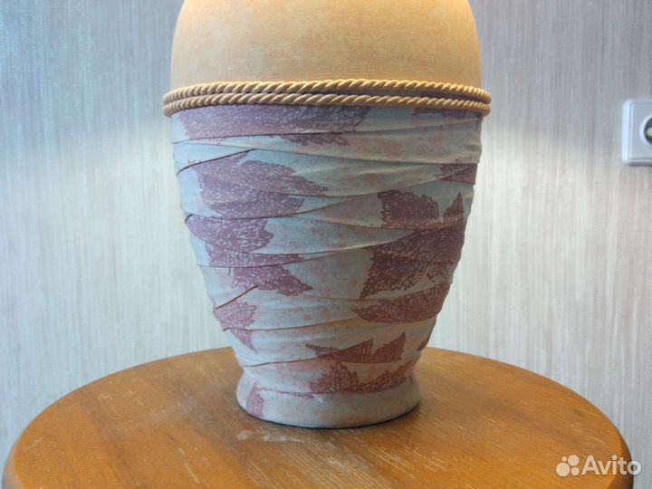 Лампа с абажуром. Производство Нидерланды CozyHome