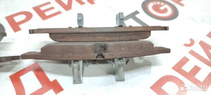 Колодки тормозные передние Audi A6 4G CGW