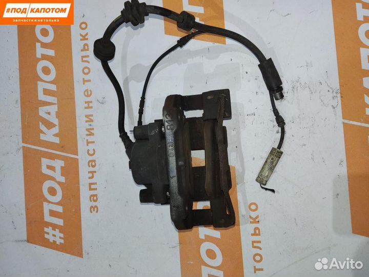 Суппорт тормозной передний левый BMW 3 E90 2005