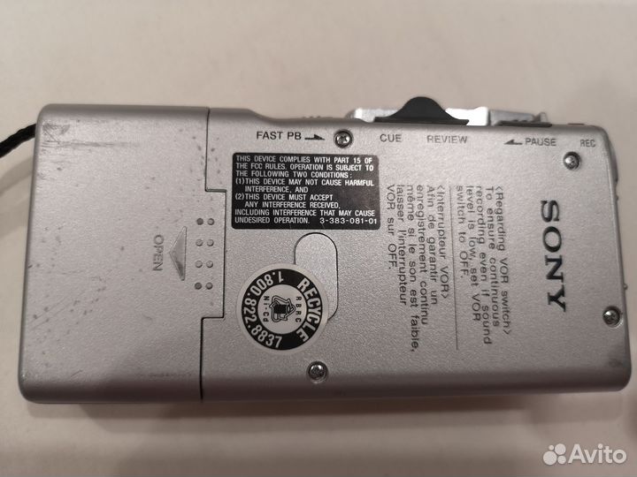 Диктофон sony M-645V кассетный