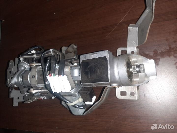 Infiniti QX70 Рулевая колонка