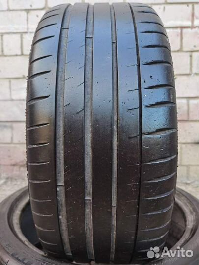 Michelin Pilot Sport 4 S 235/40 R19 96Y