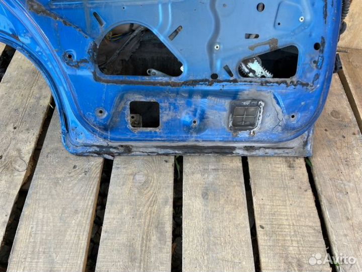 Дверь задняя левая Daewoo Nexia