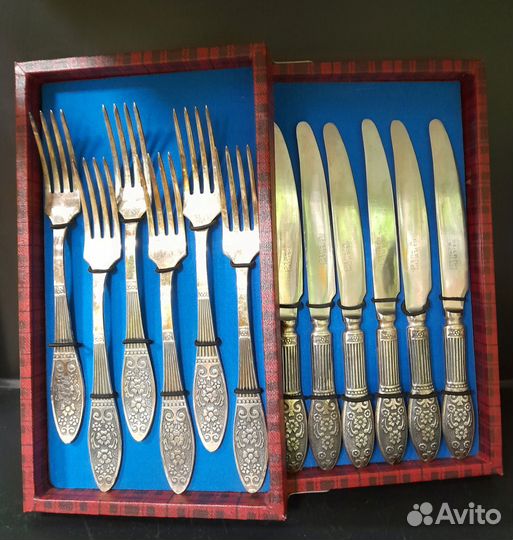 Винтажный набор столовых вилок ножей Ромашка, мнц