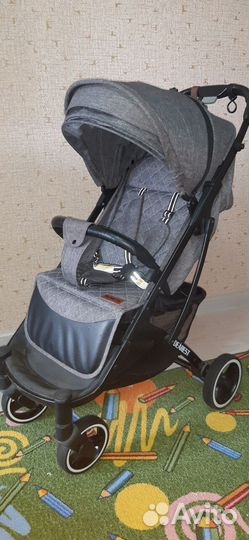 Прогулочная коляска Dearest 818+